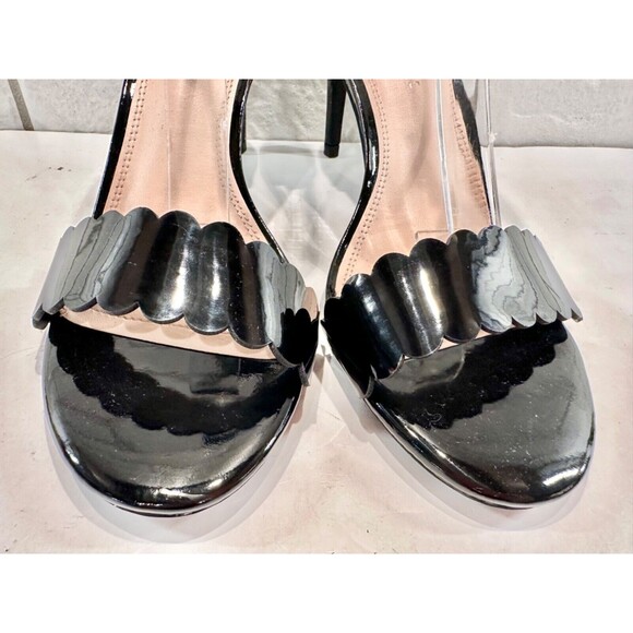 Kelly & Katie Black High Heel Sandals Shoes, Patent Leather Scalloped Size 8 - Picture 5 of 16